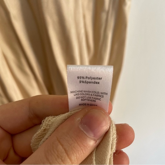 NWT Rumored Sunset Strip Maxi Dress Elegant Cream Satin Sleeveless V Neck Small - Picture 10 of 15